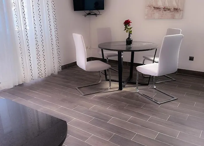 Seaview 11 Ciovo * 트로기르