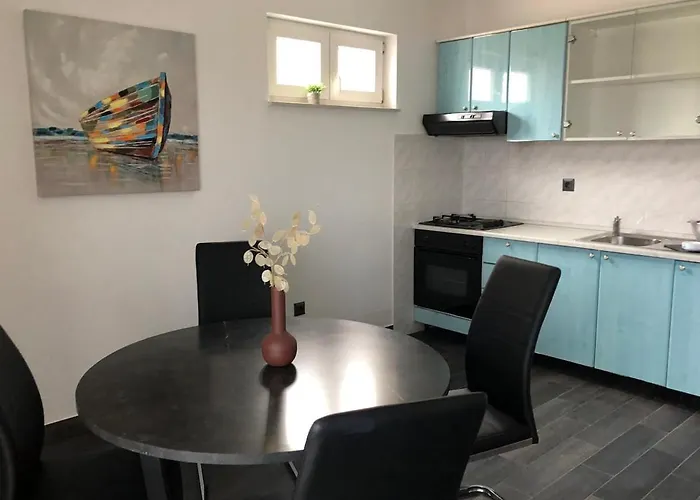 아파트 Seaview 11 Ciovo 트로기르