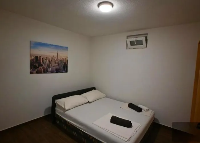 아파트 Seaview 11 Ciovo 트로기르