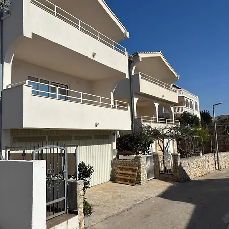 Seaview 11 Ciovo Daire *