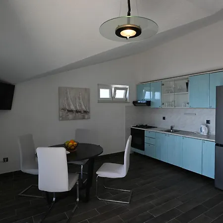 Апартаменты Seaview 11 Ciovo