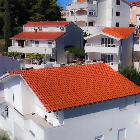 Seaview 11 Ciovo Daire *